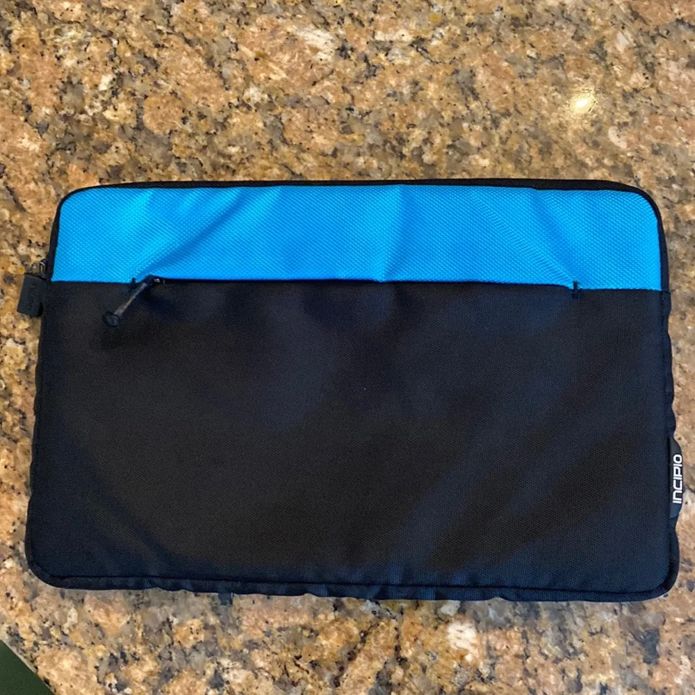 Apple iPad tablet case